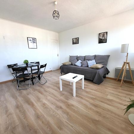 St-Quentin-En-Yvelines Plusieurs Appartements Avec Parking Trappes Extérieur photo
