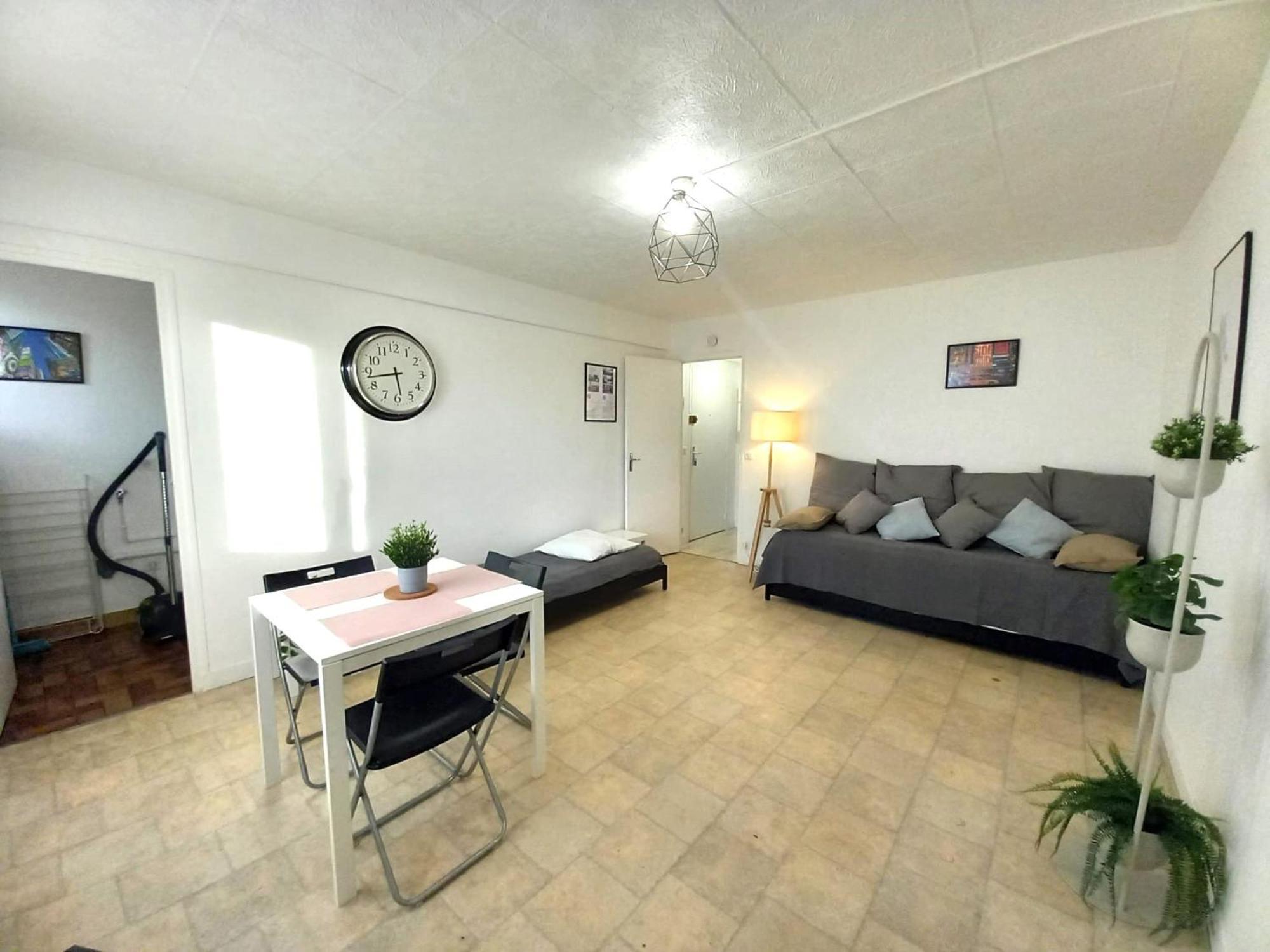 St-Quentin-En-Yvelines Plusieurs Appartements Avec Parking Trappes Extérieur photo