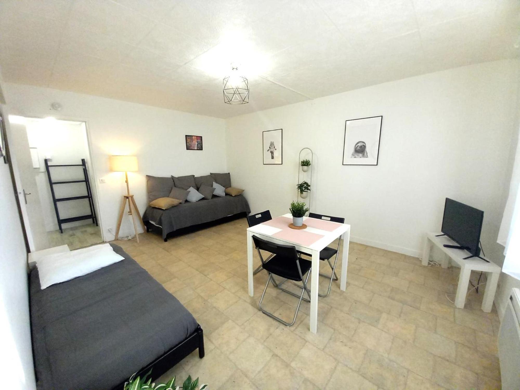 St-Quentin-En-Yvelines Plusieurs Appartements Avec Parking Trappes Chambre photo