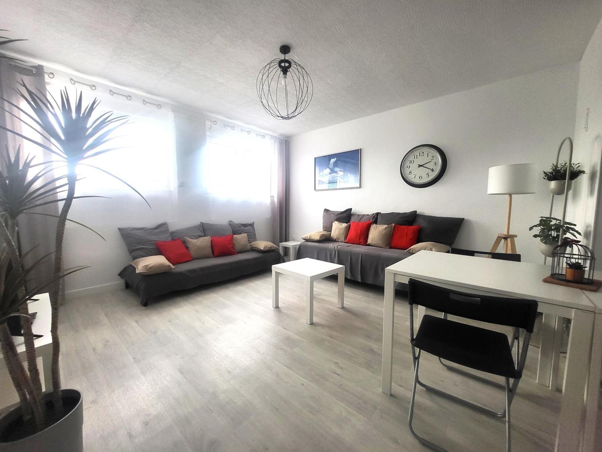St-Quentin-En-Yvelines Plusieurs Appartements Avec Parking Trappes Chambre photo